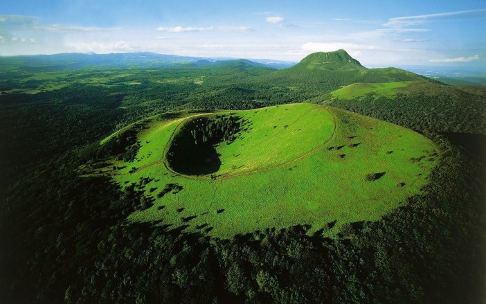 Les meilleures adresses libertines pour des rencontres sans tabou en Auvergne-Rhône-Alpes